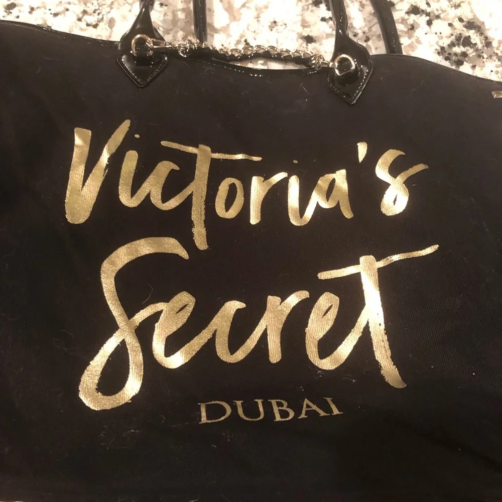 Victoria’s Secret Dubai Large VS black canvas tote - Picture 2 of 10